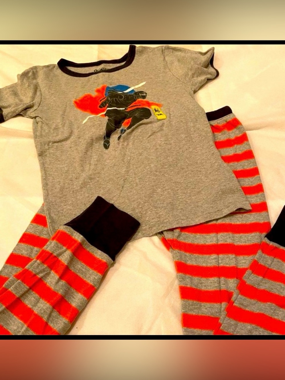 OshKosh B'gosh Boys Pajama Set Size 10 Gray Ninja Top Red Stripe Pants Cotton Sl